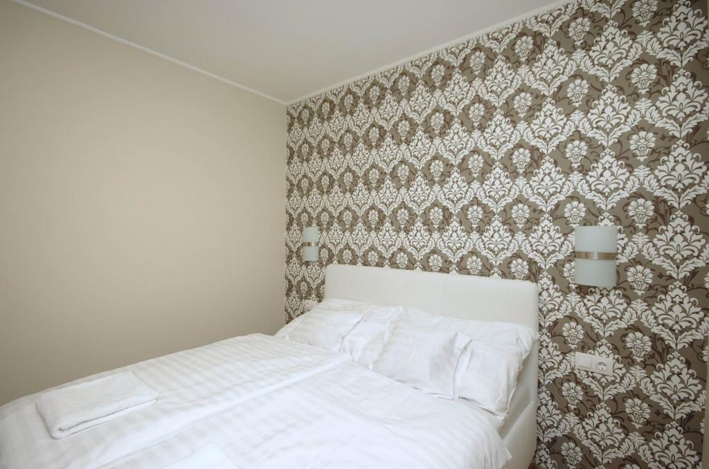 Mosoly Deluxe Apartman Gyula Extérieur photo